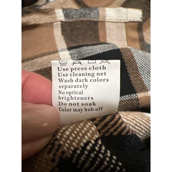 Women's Tan Plaid Button Down Shacket Jacket NWOT Size M - Picture 10 of 12